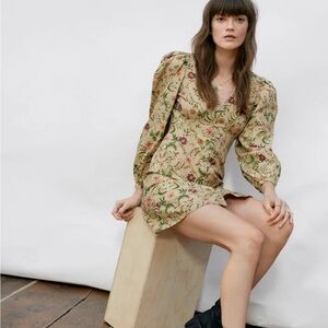 Nasty Gal V-Neck Floral Fitted Dress Tan Puff Sleeves Womens 6